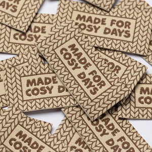 MADE FOR COSY DAYS