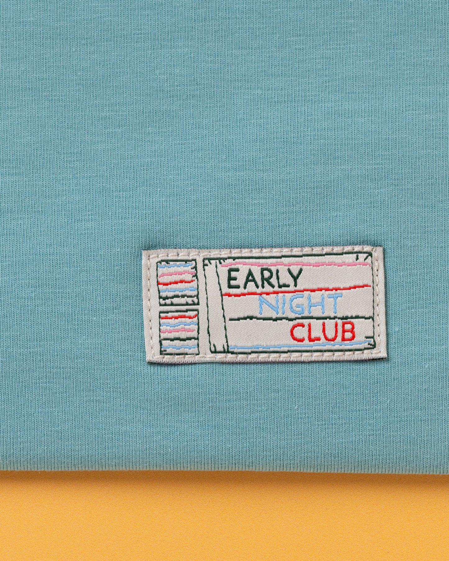 EARLY NIGHT CLUB