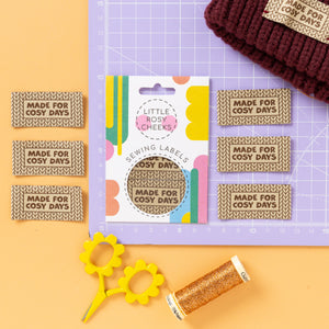 MADE FOR COSY DAYS
