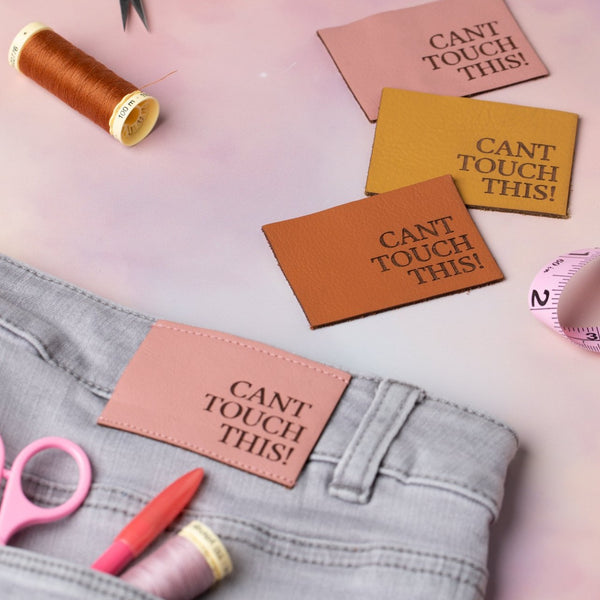 CAN'T TOUCH THIS Pack of 2 Leather Jeans Labels - Pink
