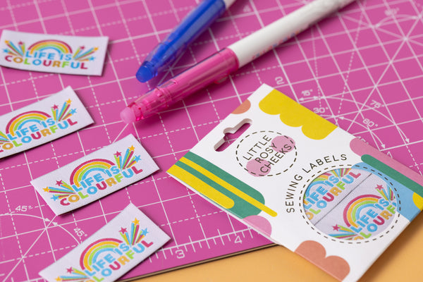 LIFE IS COLOURFUL Pack of 6 woven labels