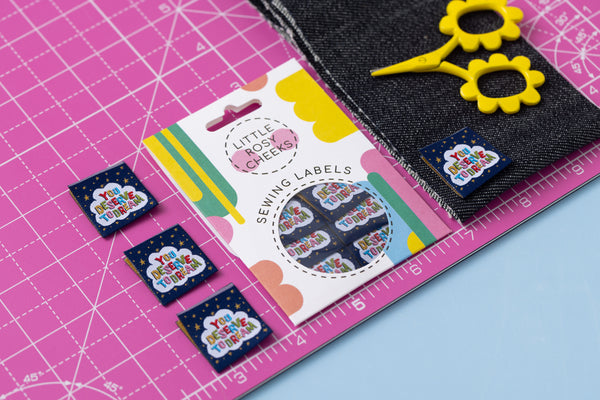 DESERVE TO DREAM Pack of 6 woven labels