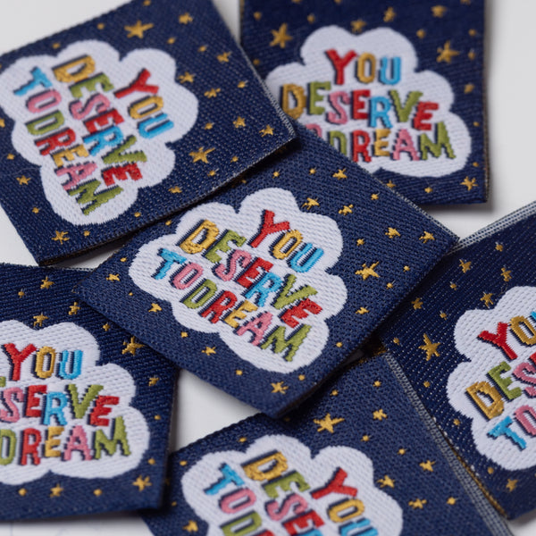 DESERVE TO DREAM Pack of 6 woven labels
